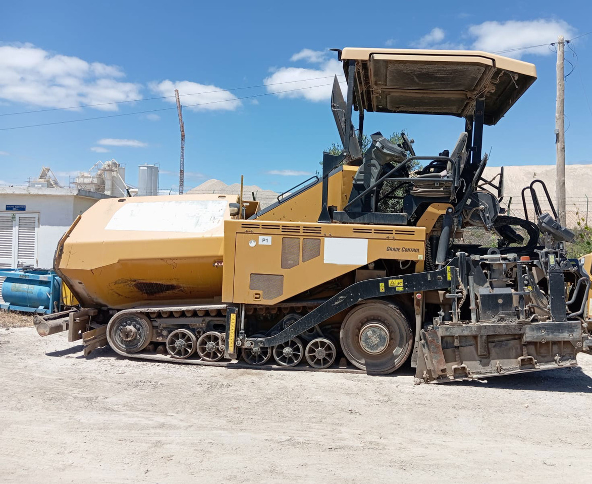 Caterpillar AP655F - Asfaltafwerkmachine: afbeelding 1 Caterpillar AP655F - Asfaltafwerkmachine: afbeelding 1
