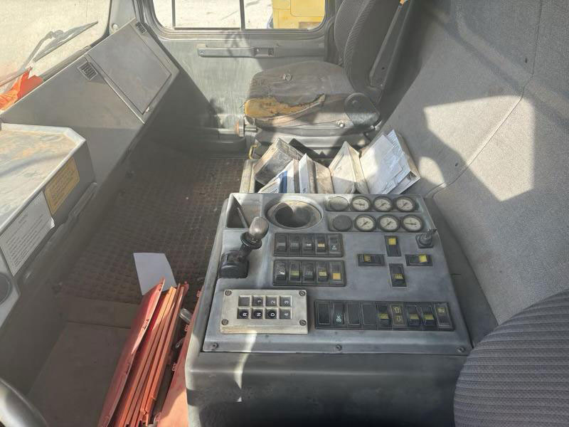 Grove GMK 5240 - Mobiele kraan: afbeelding 5 Grove GMK 5240 - Mobiele kraan: afbeelding 5