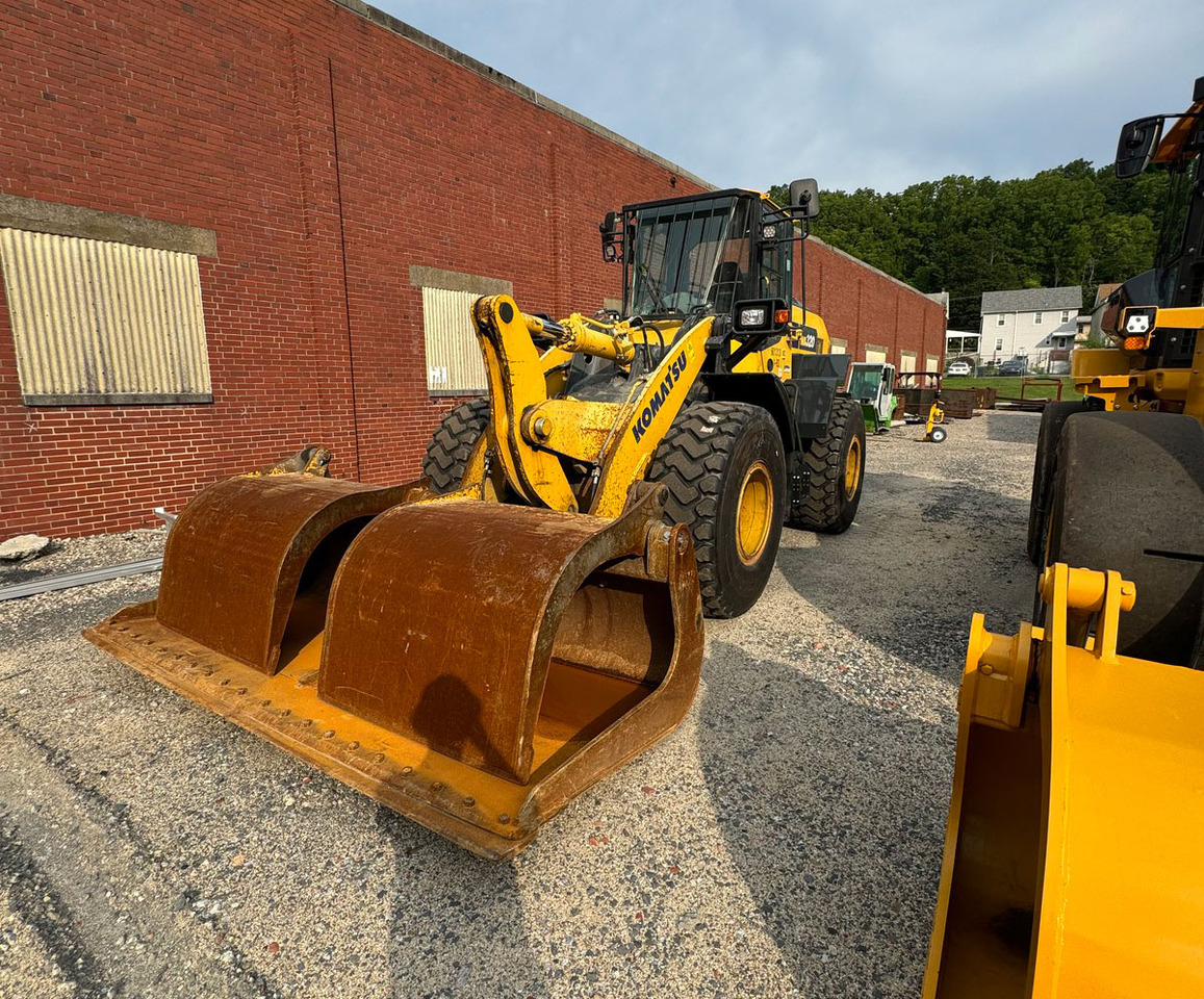 Komatsu WA320-8 - Wiellader: afbeelding 1 Komatsu WA320-8 - Wiellader: afbeelding 1