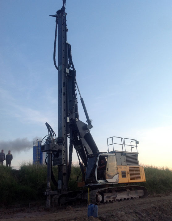 Liebherr LRB 125 - Heimachine: afbeelding 1 Liebherr LRB 125 - Heimachine: afbeelding 1