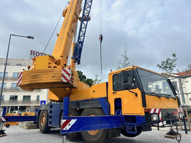 Liebherr LTM 1050-1 - Mobiele kraan: afbeelding 1 Liebherr LTM 1050-1 - Mobiele kraan: afbeelding 1