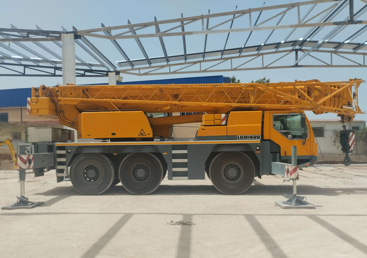 Liebherr LTM 1055-3.1 - Mobiele kraan: afbeelding 5 Liebherr LTM 1055-3.1 - Mobiele kraan: afbeelding 5