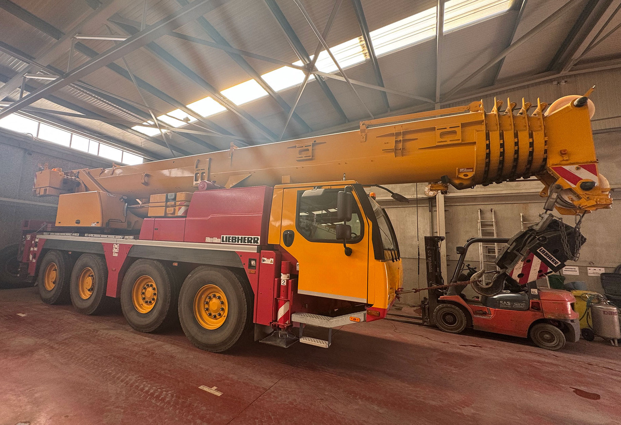 Liebherr LTM 1070-4.2 - Mobiele kraan: afbeelding 2 Liebherr LTM 1070-4.2 - Mobiele kraan: afbeelding 2