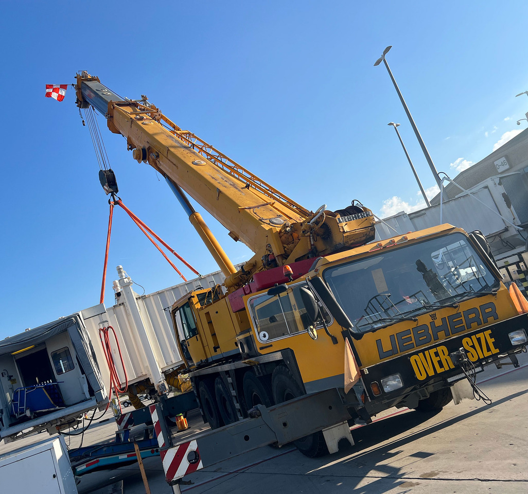 Liebherr LTM 1090-2 - Mobiele kraan: afbeelding 1 Liebherr LTM 1090-2 - Mobiele kraan: afbeelding 1