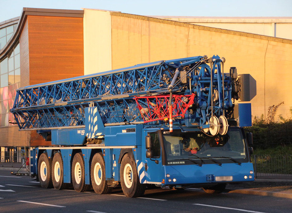 Liebherr MK 140 Plus - Torenkraan: afbeelding 1 Liebherr MK 140 Plus - Torenkraan: afbeelding 1