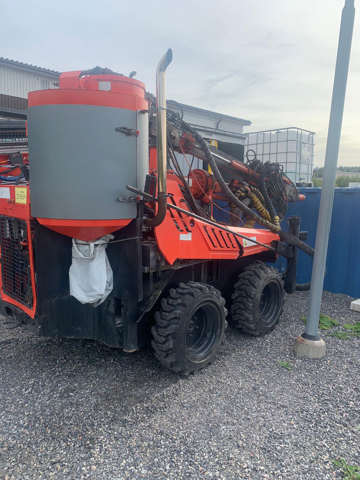 Sandvik DC122R - Boormachine: afbeelding 1 Sandvik DC122R - Boormachine: afbeelding 1