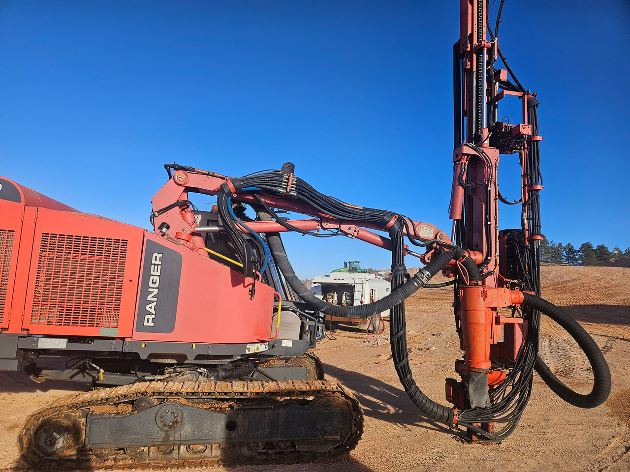 Sandvik DX800 - Boormachine: afbeelding 5 Sandvik DX800 - Boormachine: afbeelding 5