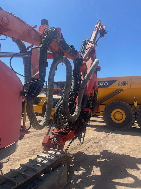 Sandvik DX800 - Boormachine: afbeelding 5 Sandvik DX800 - Boormachine: afbeelding 5