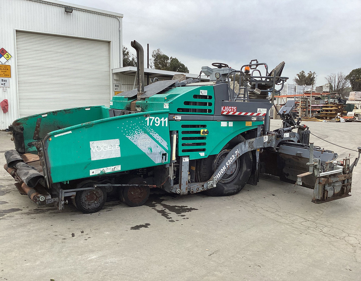 Vogele Vision 5203-2i - Asfaltafwerkmachine: afbeelding 1 Vogele Vision 5203-2i - Asfaltafwerkmachine: afbeelding 1