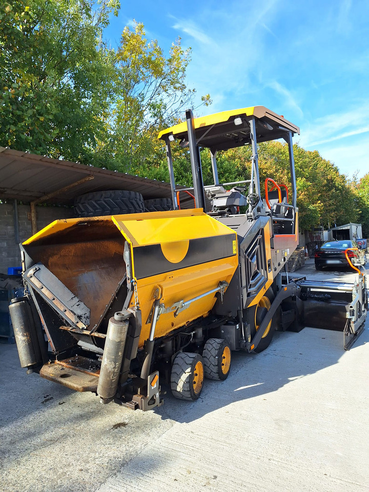 Volvo 3196 - Asfaltafwerkmachine: afbeelding 2 Volvo 3196 - Asfaltafwerkmachine: afbeelding 2