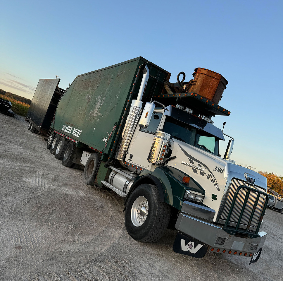 Western Star W4900 SB - Vuilniswagen: afbeelding 5 Western Star W4900 SB - Vuilniswagen: afbeelding 5