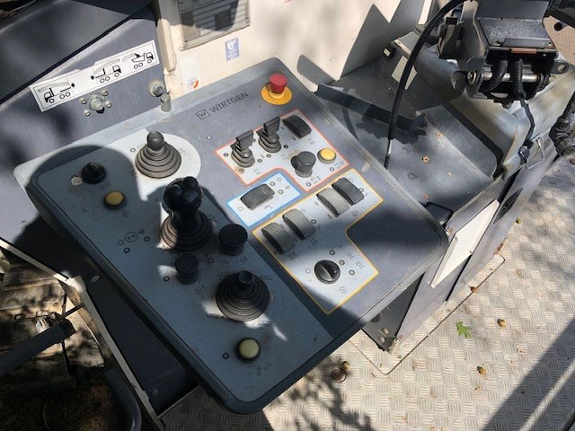 Wirtgen W 220 I - Asfaltfrees: afbeelding 5 Wirtgen W 220 I - Asfaltfrees: afbeelding 5