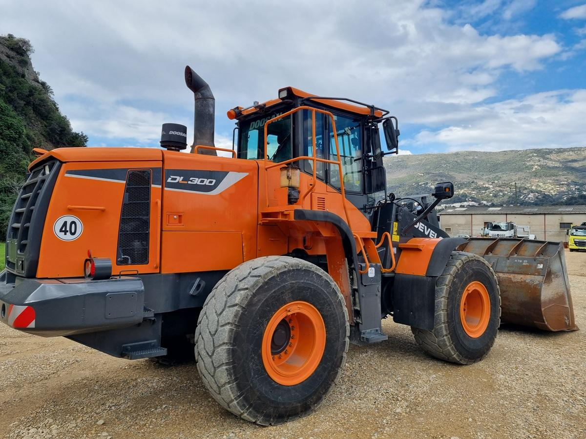 DOOSAN DL300 DL300 - Wiellader: afbeelding 3 DOOSAN DL300 DL300 - Wiellader: afbeelding 3