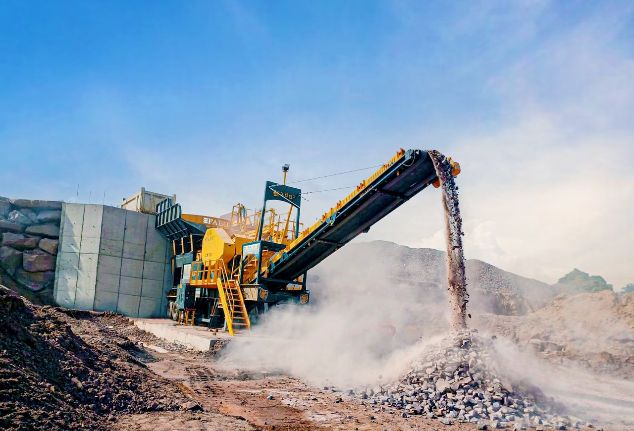 FABO Mobile crusher - Mobiele breker: afbeelding 2 FABO Mobile crusher - Mobiele breker: afbeelding 2