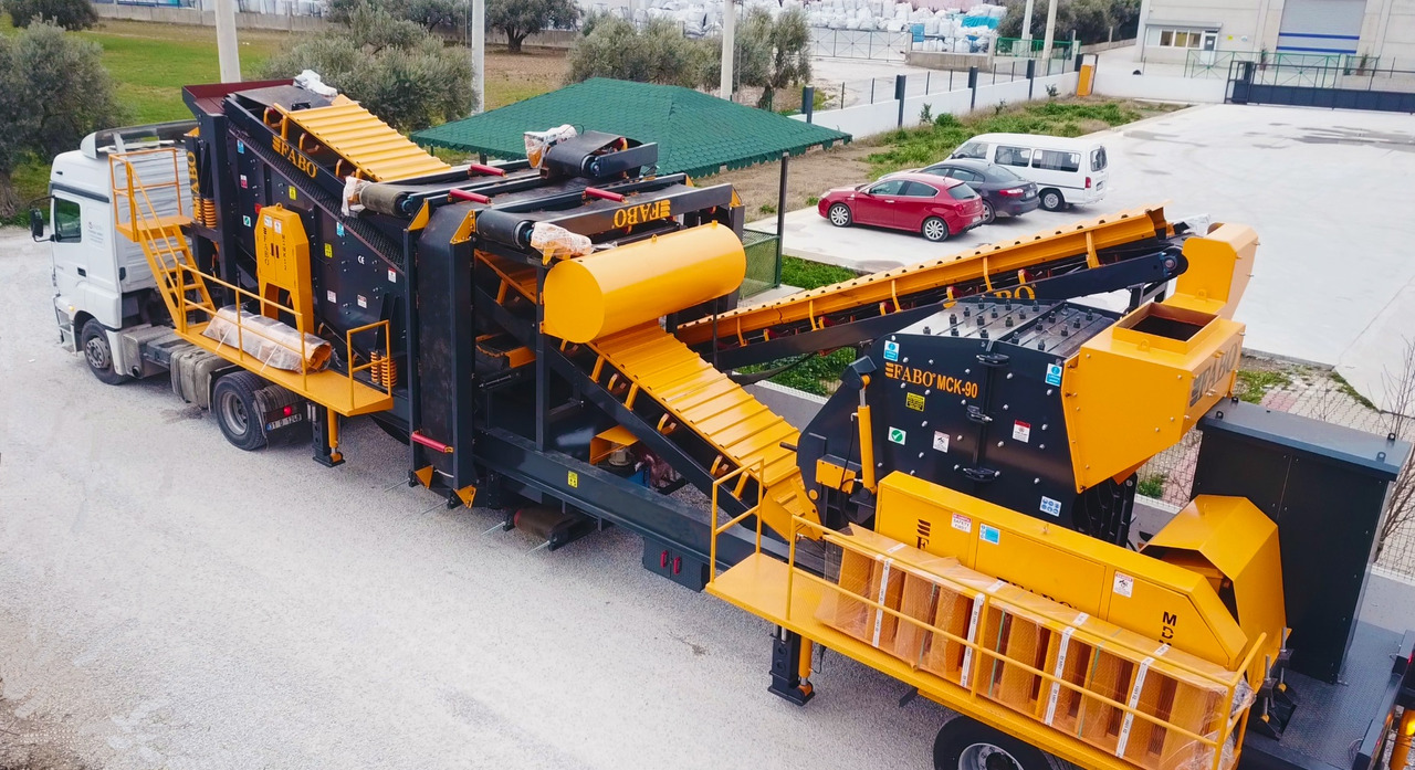 FABO Mobile crusher - Mobiele breker: afbeelding 2 FABO Mobile crusher - Mobiele breker: afbeelding 2