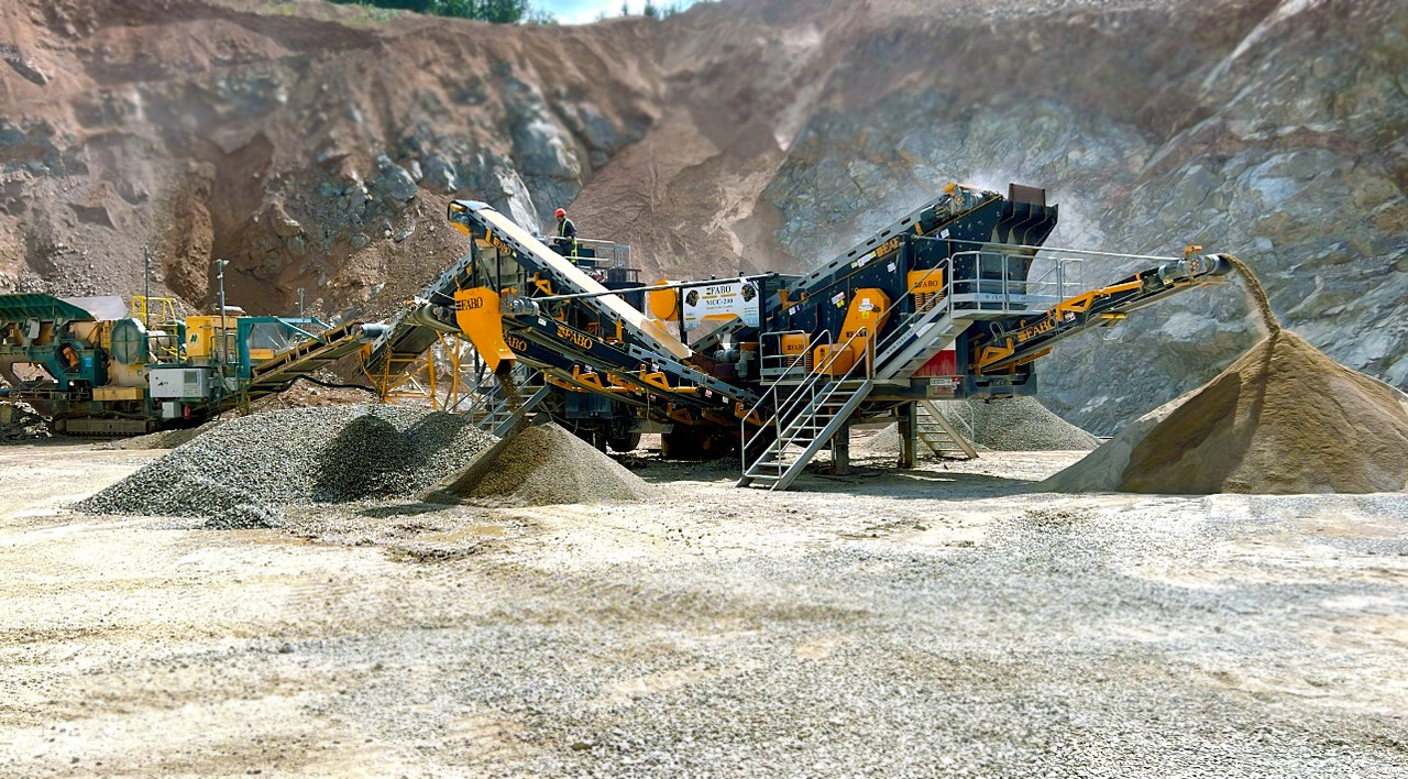 FABO mining machinery - crushing plant - Mijnbouw machine: afbeelding 1 FABO mining machinery - crushing plant - Mijnbouw machine: afbeelding 1