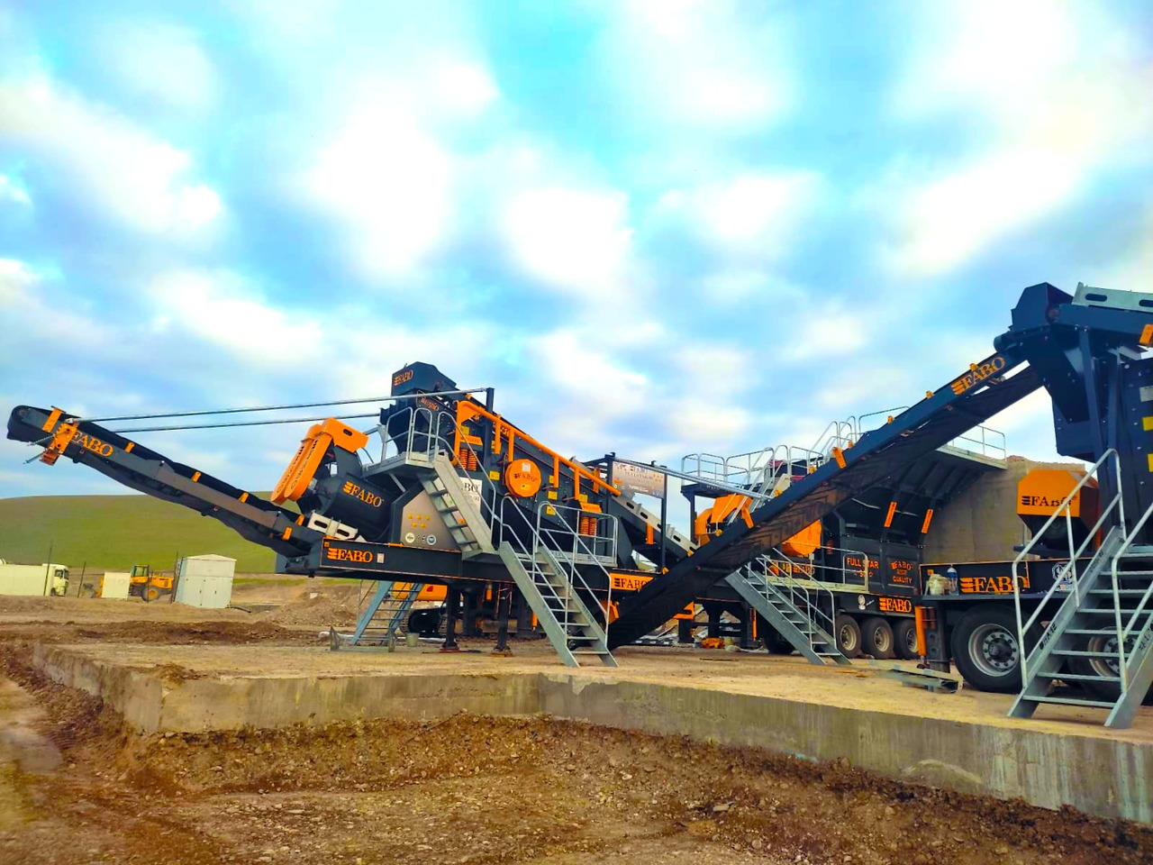 FABO mining machinery - crushing plant - Mijnbouw machine: afbeelding 3 FABO mining machinery - crushing plant - Mijnbouw machine: afbeelding 3