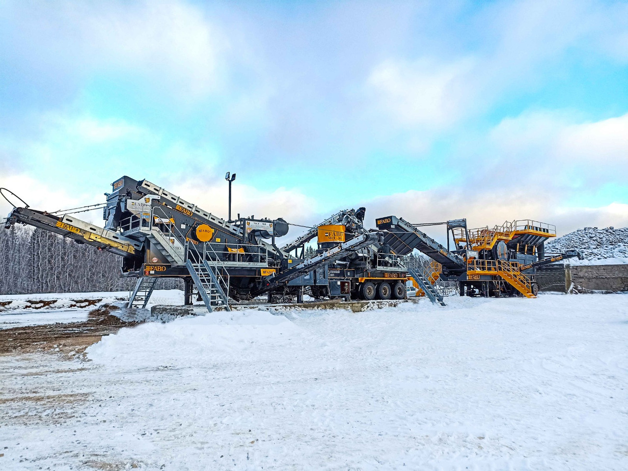 FABO mining machinery - crushing plant - Mijnbouw machine: afbeelding 5 FABO mining machinery - crushing plant - Mijnbouw machine: afbeelding 5