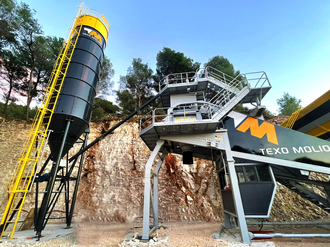 Nieuw Betoncentrale FABO mobile concrete batching plant: afbeelding 1