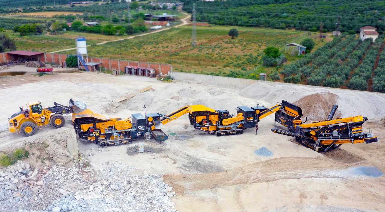FABO mobile jaw crusher - Kaakbreker: afbeelding 1 FABO mobile jaw crusher - Kaakbreker: afbeelding 1