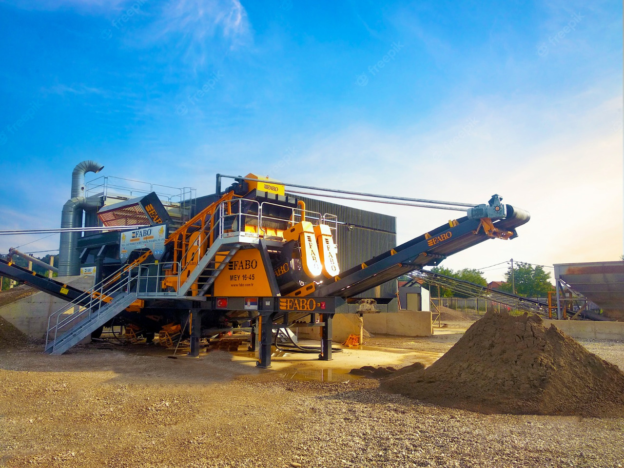 FABO mobile washing plant - Zeefinstallatie: afbeelding 1 FABO mobile washing plant - Zeefinstallatie: afbeelding 1