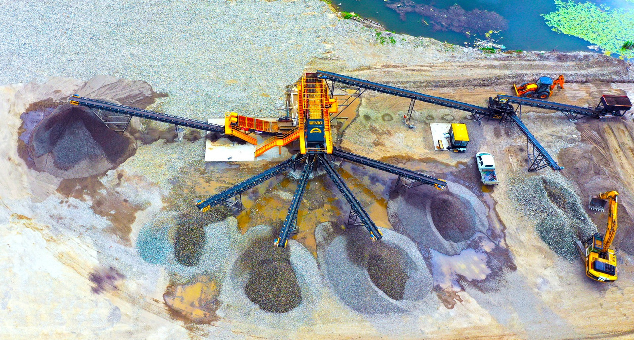 FABO vibrating screen - Zeefinstallatie: afbeelding 1 FABO vibrating screen - Zeefinstallatie: afbeelding 1