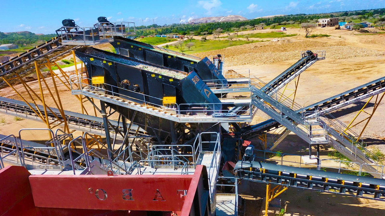 FABO vibrating screen - Zeefinstallatie: afbeelding 4 FABO vibrating screen - Zeefinstallatie: afbeelding 4