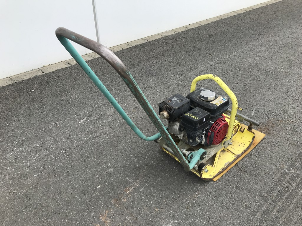 Ammann Rüttelplatte AVP 1240 Gummimatte - Trilplaat: afbeelding 1 Ammann Rüttelplatte AVP 1240 Gummimatte - Trilplaat: afbeelding 1