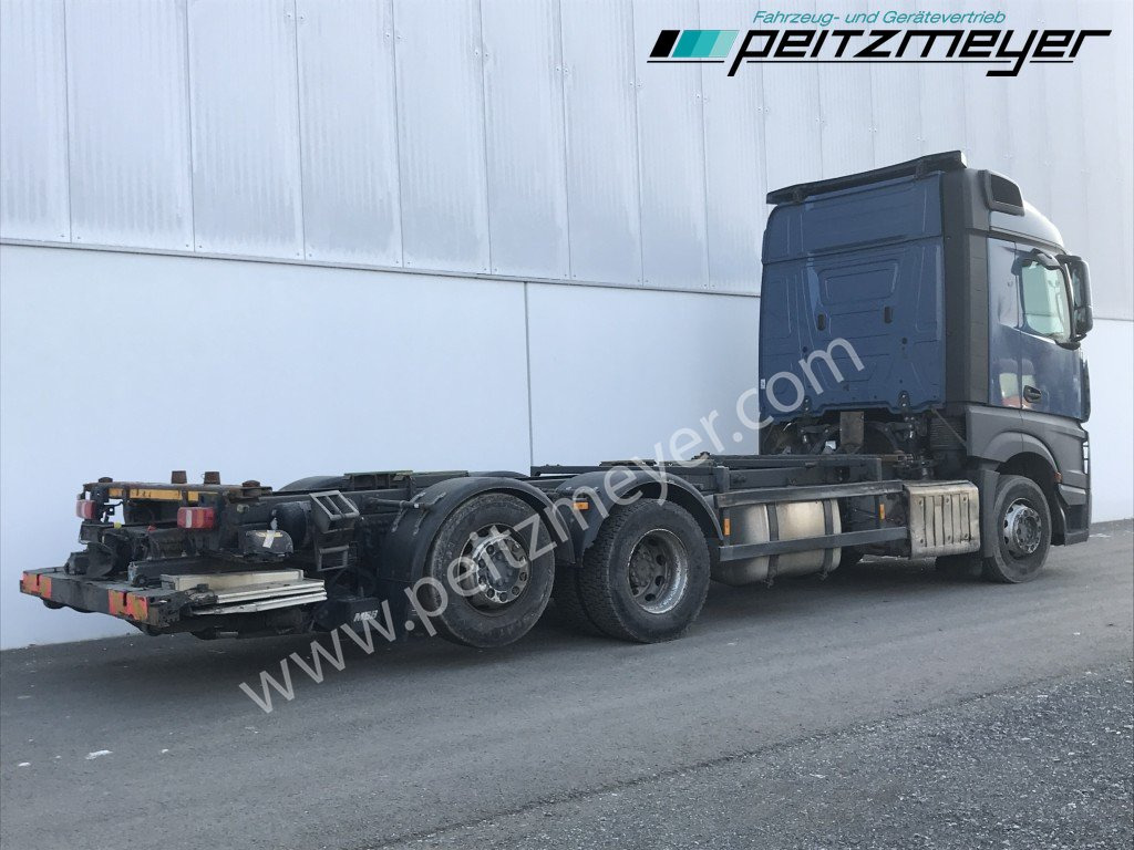 MERCEDES-BENZ Actros 2542 LL BDF Getriebe+Retarder+AGR NEU Retarder + Getriebe neu - Containertransporter/ Wissellaadbak vrachtwagen: afbeelding 4 MERCEDES-BENZ Actros 2542 LL BDF Getriebe+Retarder+AGR NEU Retarder + Getriebe neu - Containertransporter/ Wissellaadbak vrachtwagen: afbeelding 4