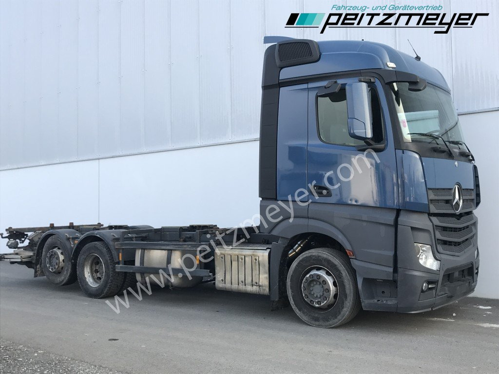 MERCEDES-BENZ Actros 2542 LL BDF Getriebe+Retarder+AGR NEU Retarder + Getriebe neu - Containertransporter/ Wissellaadbak vrachtwagen: afbeelding 2 MERCEDES-BENZ Actros 2542 LL BDF Getriebe+Retarder+AGR NEU Retarder + Getriebe neu - Containertransporter/ Wissellaadbak vrachtwagen: afbeelding 2