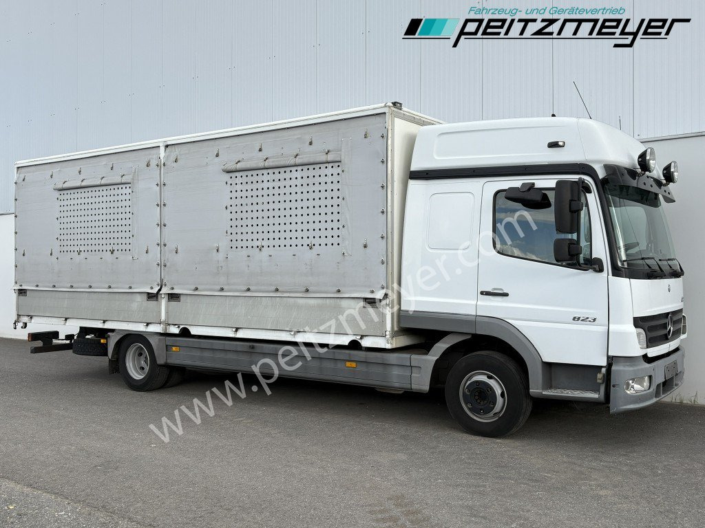 MERCEDES-BENZ Atego 823 L Geflügelpritsche L - Fahrerhaus, Klima, 2 x AHK - Bakwagen: afbeelding 4 MERCEDES-BENZ Atego 823 L Geflügelpritsche L - Fahrerhaus, Klima, 2 x AHK - Bakwagen: afbeelding 4