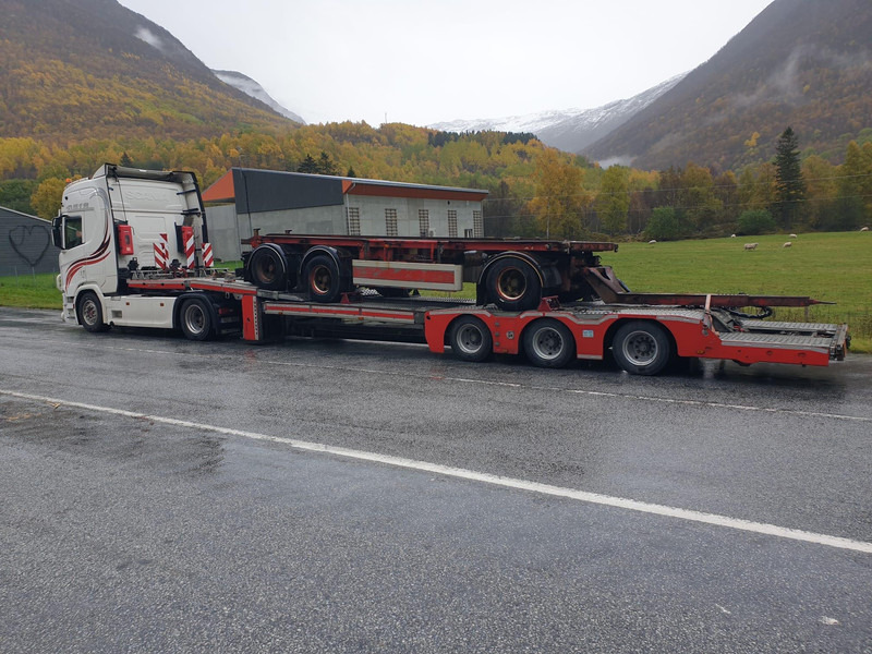 AKSOYLU 3 AXLE SEMI TRAILER - Autotransport oplegger: afbeelding 4 AKSOYLU 3 AXLE SEMI TRAILER - Autotransport oplegger: afbeelding 4