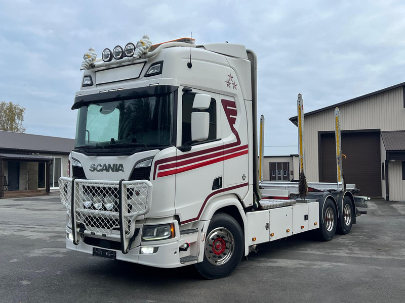 Scania R730 B6X4NB - Houttransport, Kraanwagen: afbeelding 1 Scania R730 B6X4NB - Houttransport, Kraanwagen: afbeelding 1