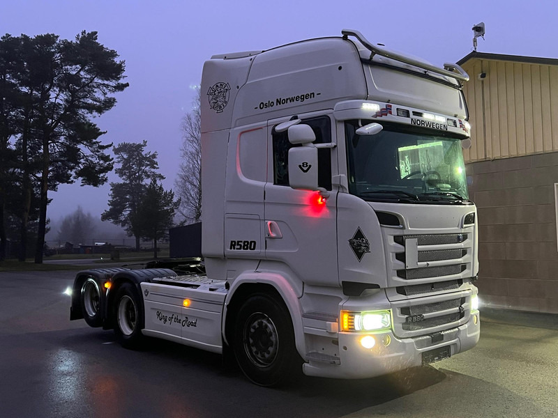 Scania R580 LA6X2HNB - Trekker: afbeelding 2 Scania R580 LA6X2HNB - Trekker: afbeelding 2