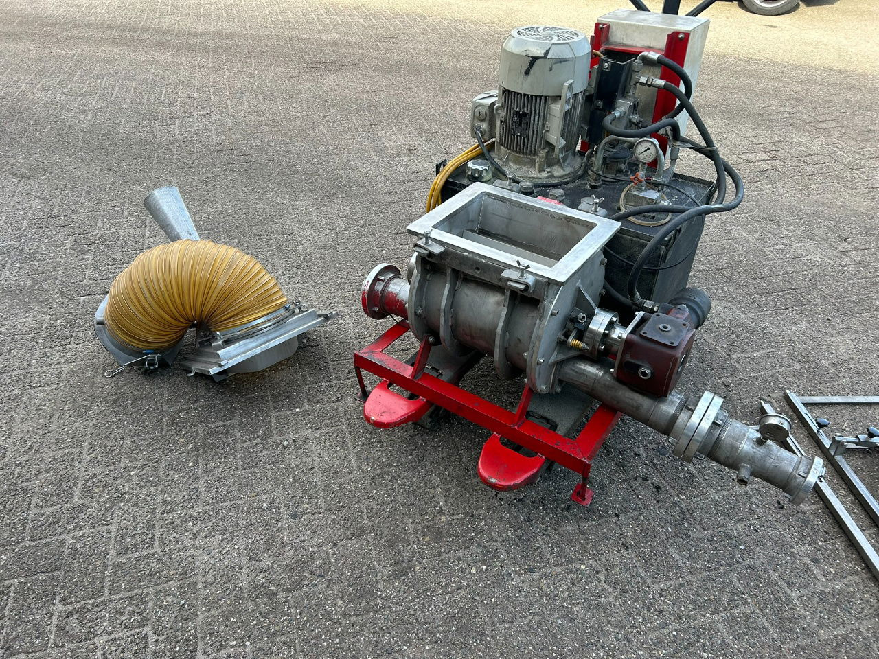 Overige mobile EBC rotory - electr/hydro unit zelf suport 380 v / agrarisch - Aanbouwdeel voor Landbouwmachine: afbeelding 1 Overige mobile EBC rotory - electr/hydro unit zelf suport 380 v / agrarisch - Aanbouwdeel voor Landbouwmachine: afbeelding 1