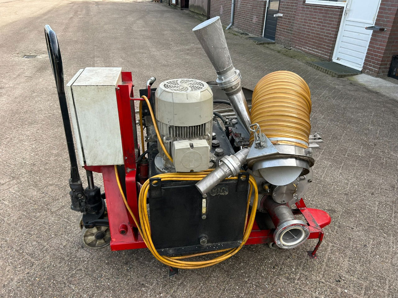 Overige mobile EBC rotory - electr/hydro unit zelf suport 380 v / agrarisch - Aanbouwdeel voor Landbouwmachine: afbeelding 4 Overige mobile EBC rotory - electr/hydro unit zelf suport 380 v / agrarisch - Aanbouwdeel voor Landbouwmachine: afbeelding 4