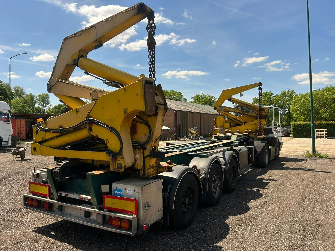 Hammar 195 HC / 20 ft, 2 x 20 ft 40 ft HC, power pack Diesel, Wireless controlle - Containertransporter/ Wissellaadbak oplegger: afbeelding 3 Hammar 195 HC / 20 ft, 2 x 20 ft 40 ft HC, power pack Diesel, Wireless controlle - Containertransporter/ Wissellaadbak oplegger: afbeelding 3