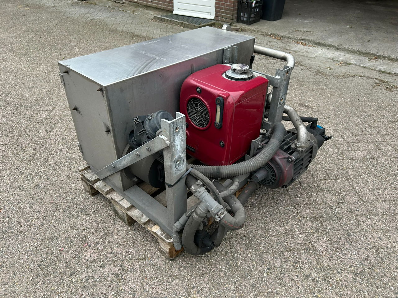 Ingersoll Rand Electro unit 380 v /Liquid compresseor D 150 Agri/Food - Verwarming/ Ventilatie voor Vrachtwagen: afbeelding 3 Ingersoll Rand Electro unit 380 v /Liquid compresseor D 150 Agri/Food - Verwarming/ Ventilatie voor Vrachtwagen: afbeelding 3