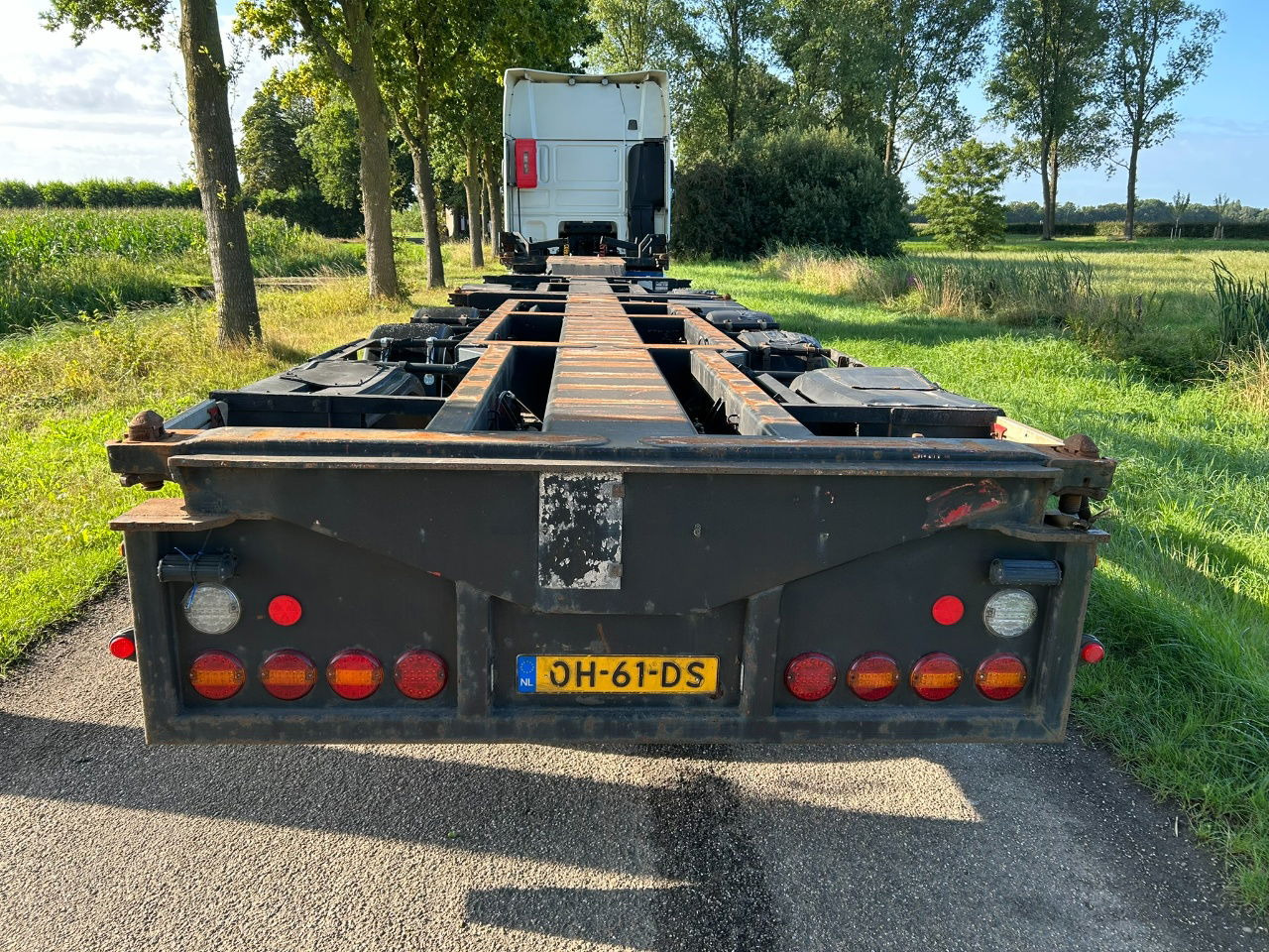 Nooteboom D-tec CT-53-04D combi chassis gvw 53000 kg - Containertransporter/ Wissellaadbak oplegger: afbeelding 3 Nooteboom D-tec CT-53-04D combi chassis gvw 53000 kg - Containertransporter/ Wissellaadbak oplegger: afbeelding 3
