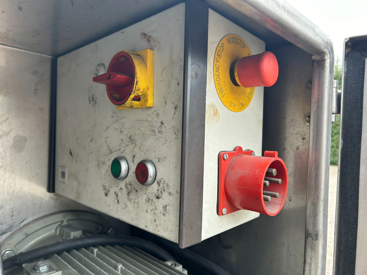 Onbekend electro Unit 380 v / Liquit compressor D 150 Agri/Food - Bouwmaterieel: afbeelding 5 Onbekend electro Unit 380 v / Liquit compressor D 150 Agri/Food - Bouwmaterieel: afbeelding 5