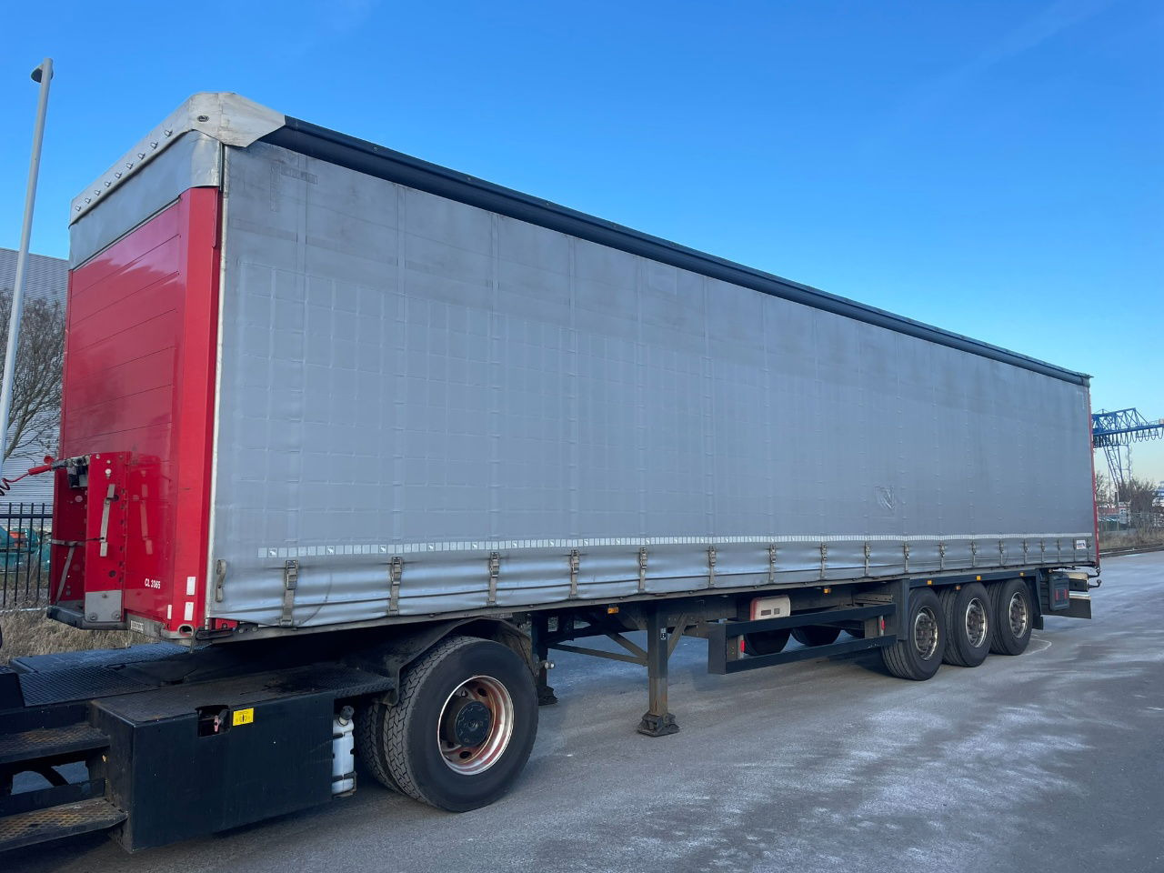 Schmitz Cargobull SCB-S3T EN 12642-XL / Allu borden / disc brakes / 2 x toolbox / tuf 4-2026 - Schuifzeiloplegger: afbeelding 1 Schmitz Cargobull SCB-S3T EN 12642-XL / Allu borden / disc brakes / 2 x toolbox / tuf 4-2026 - Schuifzeiloplegger: afbeelding 1