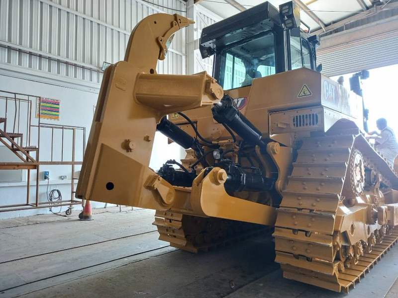 Cat D8T (Abu Dhabi) - Bulldozer: afbeelding 4 Cat D8T (Abu Dhabi) - Bulldozer: afbeelding 4