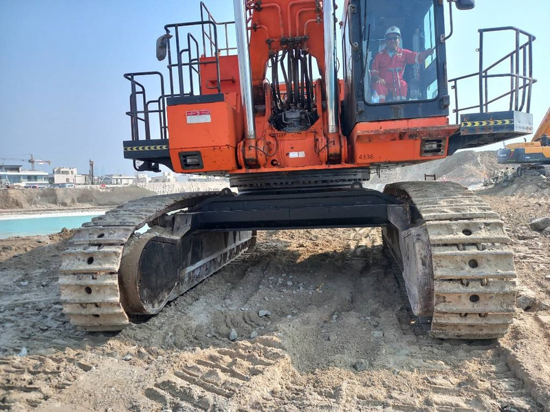 Hitachi EX 1200-6 Longreach 28m (Abu Dhabi) - Graafmachine: afbeelding 4 Hitachi EX 1200-6 Longreach 28m (Abu Dhabi) - Graafmachine: afbeelding 4