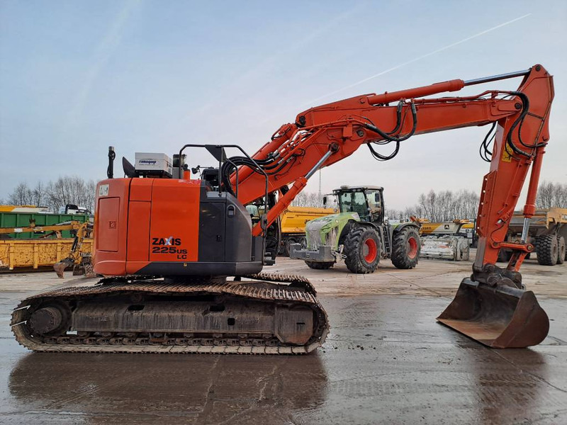 Hitachi ZX 225 US LC-5 B (Trimble GPS Prepared) - Rupsgraafmachine: afbeelding 5 Hitachi ZX 225 US LC-5 B (Trimble GPS Prepared) - Rupsgraafmachine: afbeelding 5