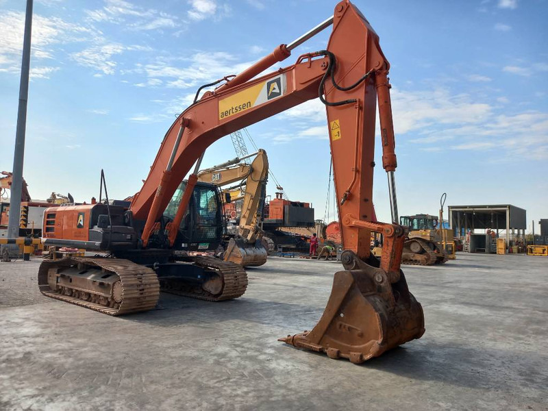 Hitachi ZX350H-5G (Abu Dhabi) - Rupsgraafmachine: afbeelding 5 Hitachi ZX350H-5G (Abu Dhabi) - Rupsgraafmachine: afbeelding 5