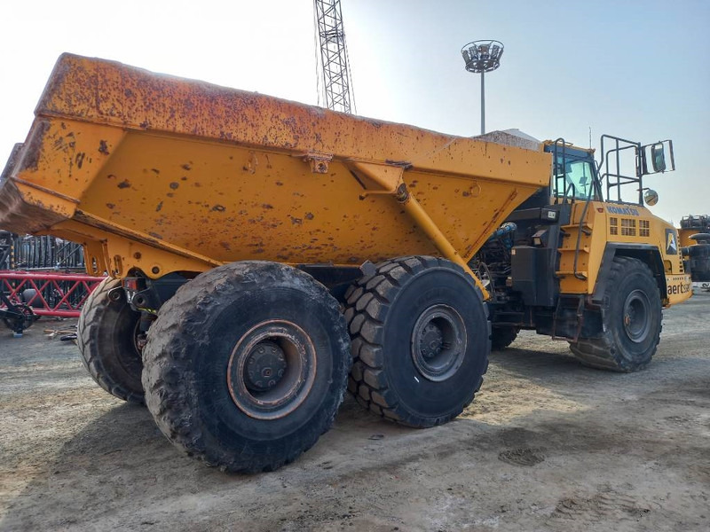 Komatsu HM400-3R (4 pcs available in Abu Dhabi) - Kiepwagen met knikbesturing: afbeelding 3 Komatsu HM400-3R (4 pcs available in Abu Dhabi) - Kiepwagen met knikbesturing: afbeelding 3