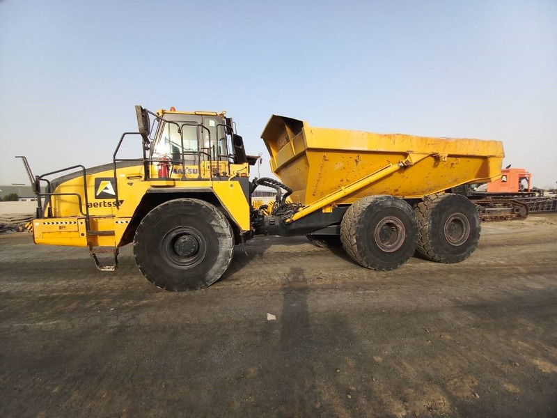 Kiepwagen met knikbesturing Komatsu HM400-3R (4 pcs available in Abu Dhabi): afbeelding 12 Kiepwagen met knikbesturing Komatsu HM400-3R (4 pcs available in Abu Dhabi): afbeelding 12