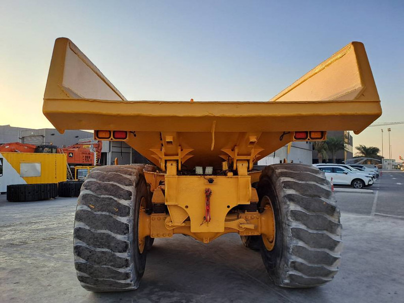 Volvo A40F (Abu Dhabi) - Kiepwagen met knikbesturing: afbeelding 3 Volvo A40F (Abu Dhabi) - Kiepwagen met knikbesturing: afbeelding 3