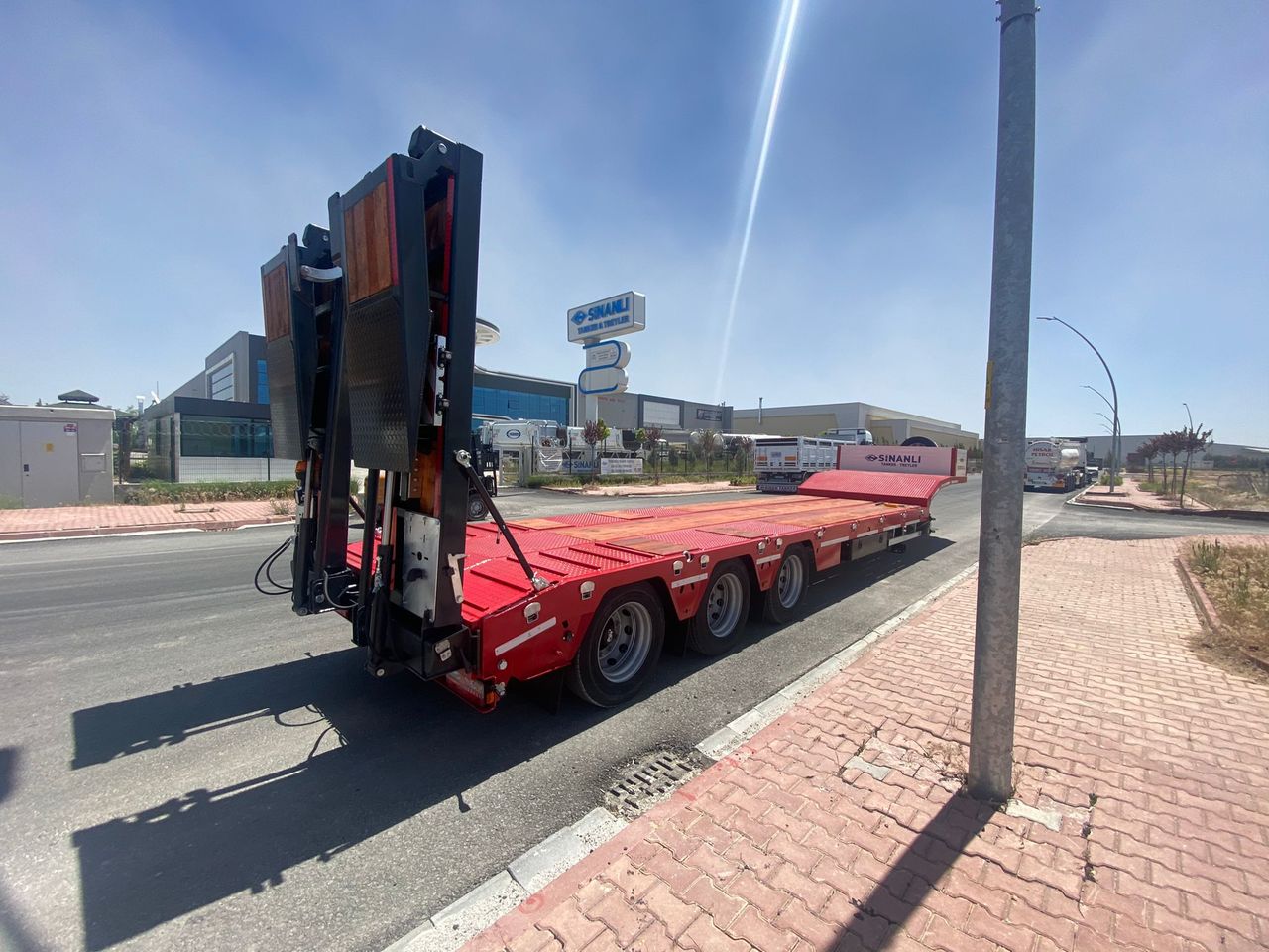 Lowbed Sinan Trailer Lowbed 3 axle - Dieplader oplegger: afbeelding 2 Lowbed Sinan Trailer Lowbed 3 axle - Dieplader oplegger: afbeelding 2
