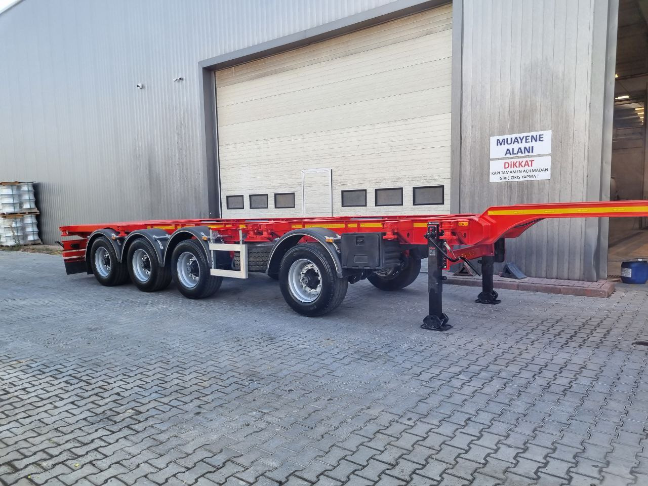 SINAN Container carrier - Containertransporter/ Wissellaadbak oplegger: afbeelding 2 SINAN Container carrier - Containertransporter/ Wissellaadbak oplegger: afbeelding 2
